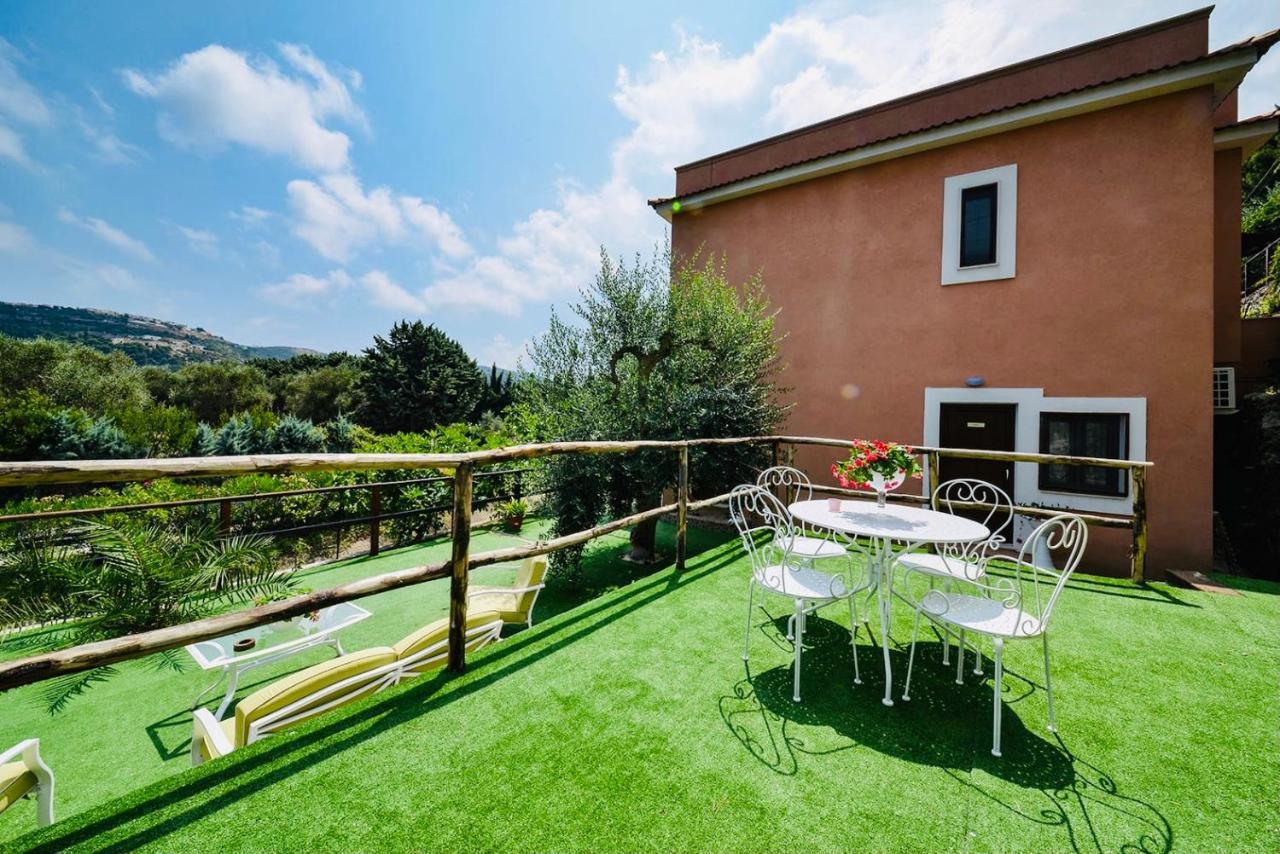 B&B Villa Pacifica Пешичи Екстериор снимка
