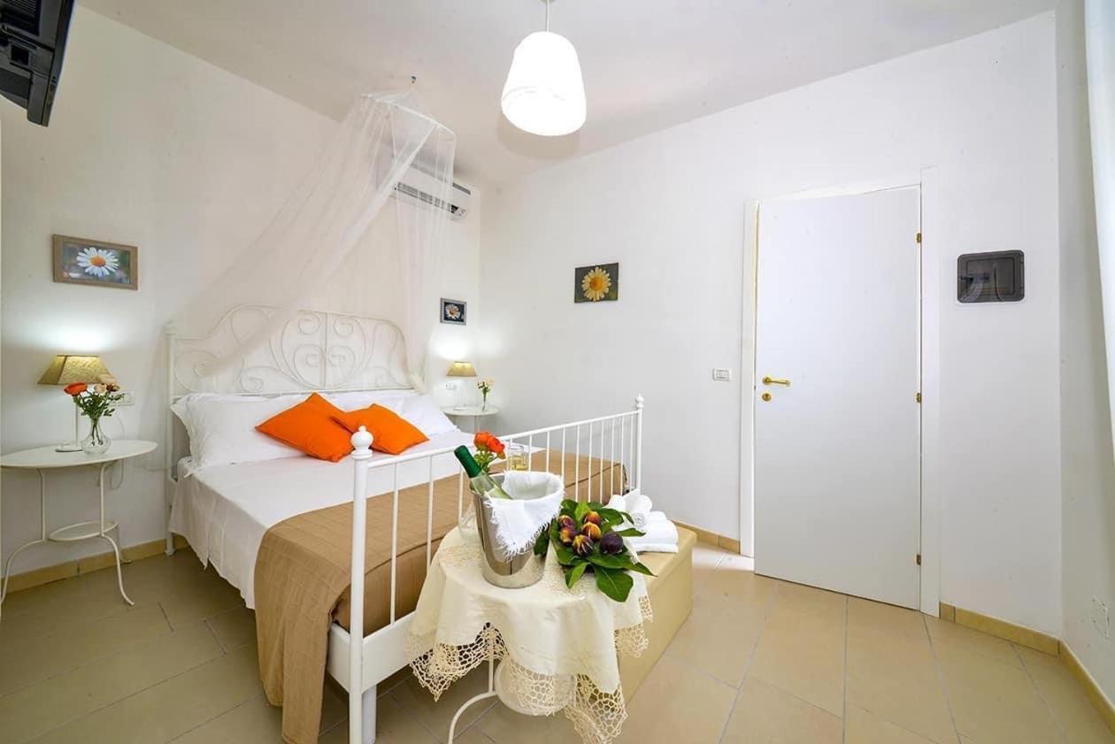 B&B Villa Pacifica Пешичи Екстериор снимка