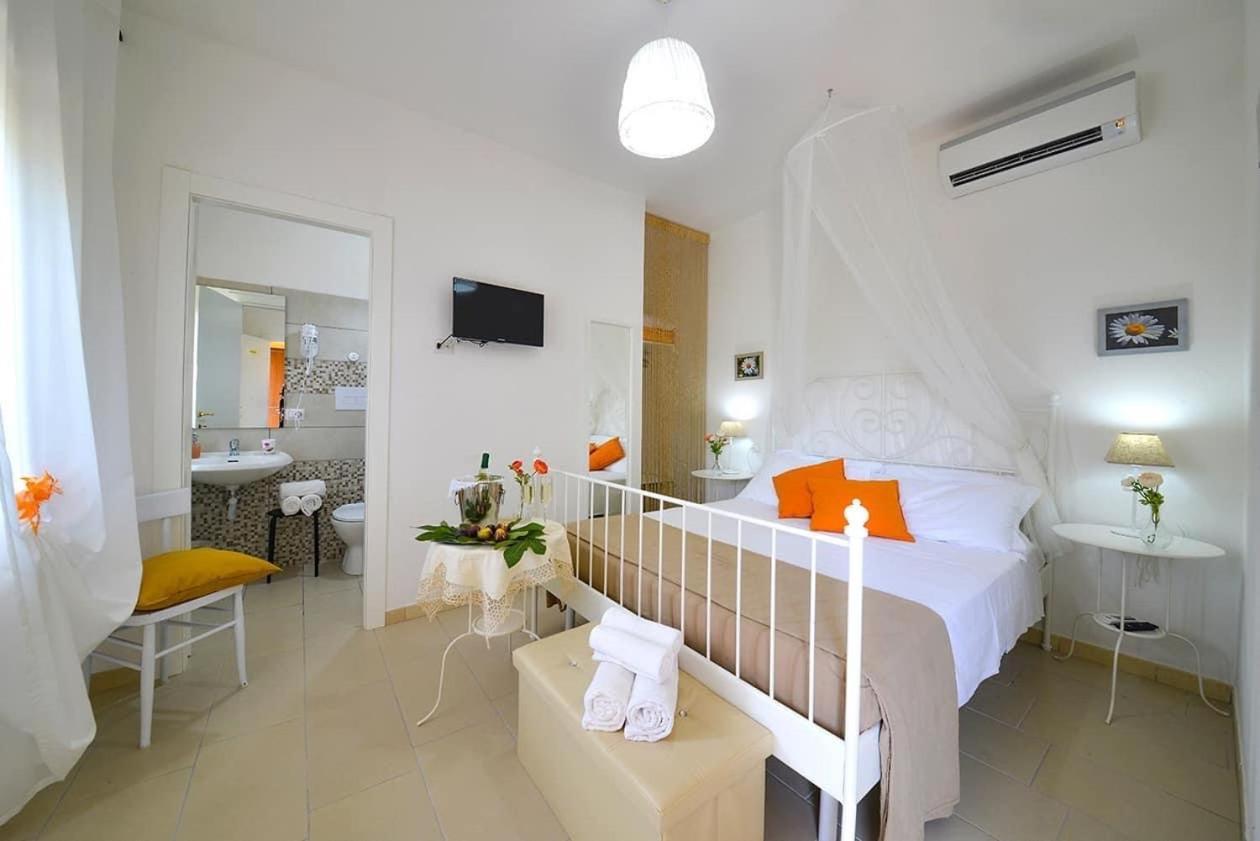 B&B Villa Pacifica Пешичи Екстериор снимка